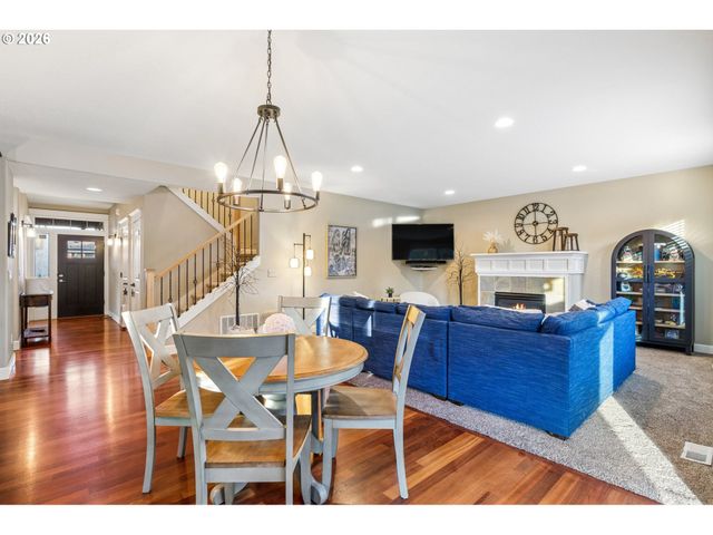 22248 Sw SMITH Ave, Sherwood, OR 97140