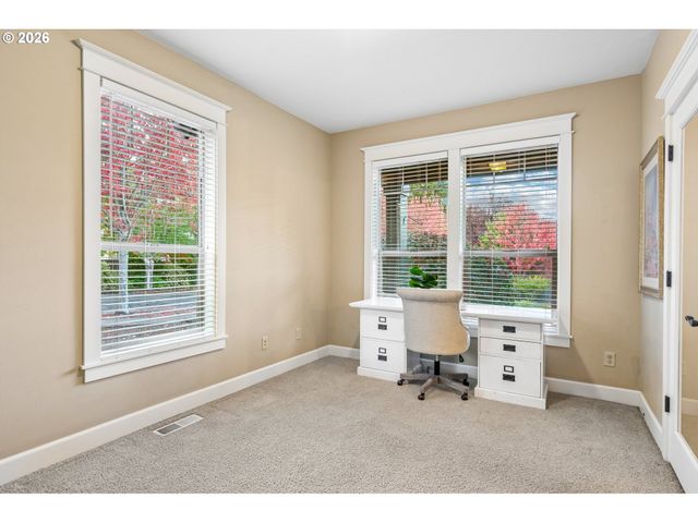 22248 Sw SMITH Ave, Sherwood, OR 97140