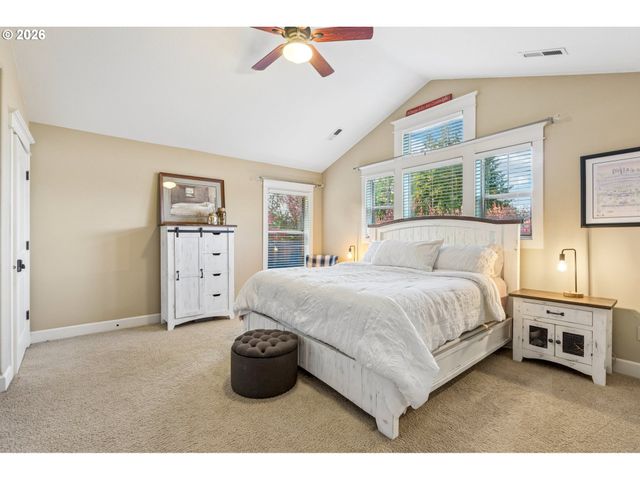 22248 Sw SMITH Ave, Sherwood, OR 97140