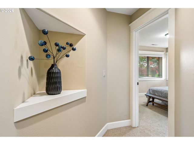 22248 Sw SMITH Ave, Sherwood, OR 97140
