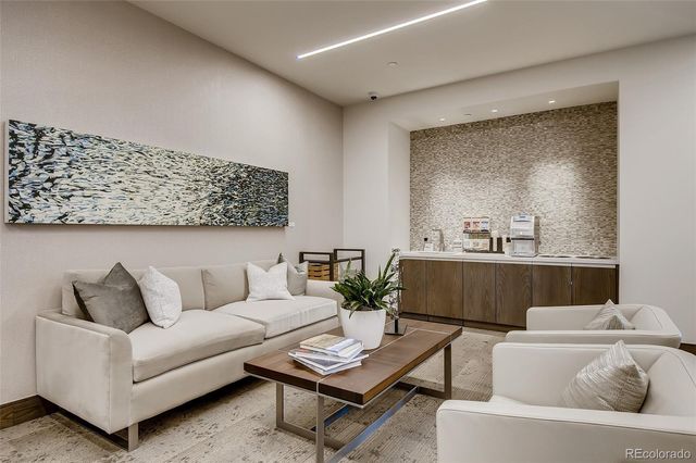 4200 W 17th Avenue 330, Denver, CO 80204