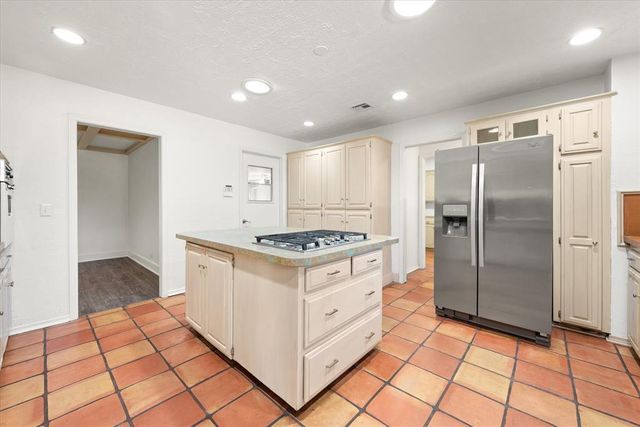 6308 NW 62nd Circle, Oklahoma City, OK 73122