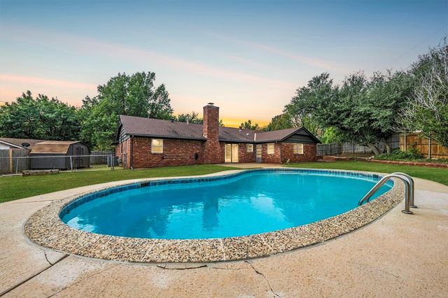 6308 NW 62nd Circle, Oklahoma City, OK 73122