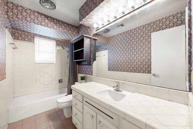 6308 NW 62nd Circle, Oklahoma City, OK 73122
