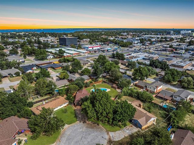 6308 NW 62nd Circle, Oklahoma City, OK 73122