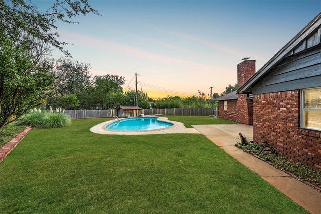 6308 NW 62nd Circle, Oklahoma City, OK 73122