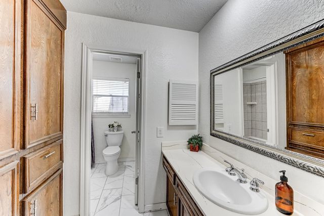 1130 Old Mill Lane, Houston, TX 77073