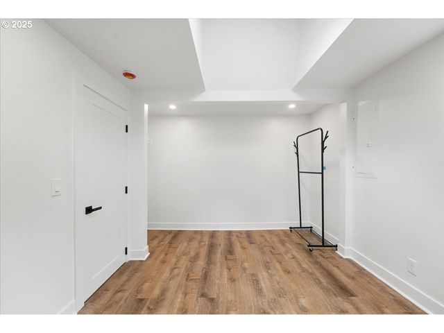 4711 ALDER St, West Linn, OR 97068