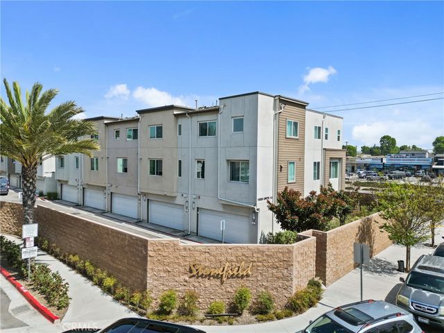 14043 Royalton Lane 2, Gardena, CA 90247