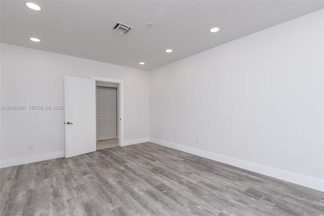 840 NE 182nd Ter, North Miami Beach, FL 33162