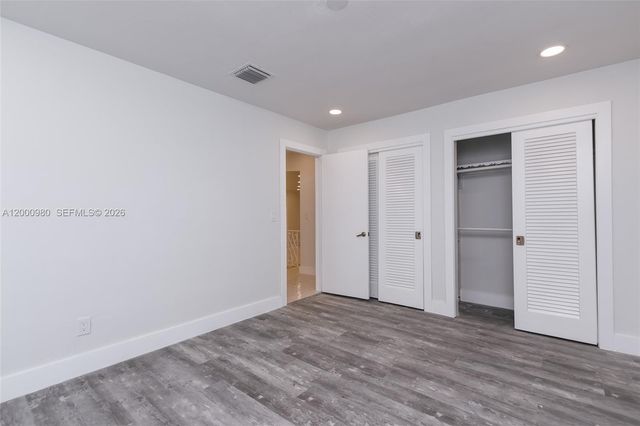 840 NE 182nd Ter, North Miami Beach, FL 33162