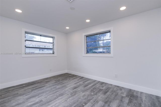 840 NE 182nd Ter, North Miami Beach, FL 33162