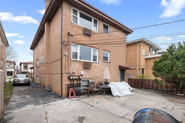 349 Yates Avenue, Calumet City, IL 60409