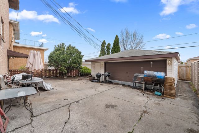 349 Yates Avenue, Calumet City, IL 60409