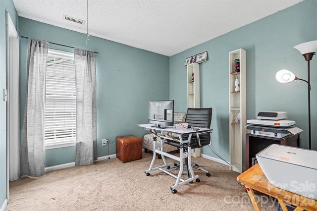 6909 Karnak Court, Charlotte, NC 28216