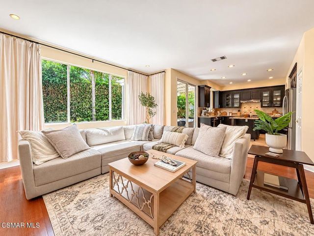 4656 Calle Norte, Newbury Park, CA 91320