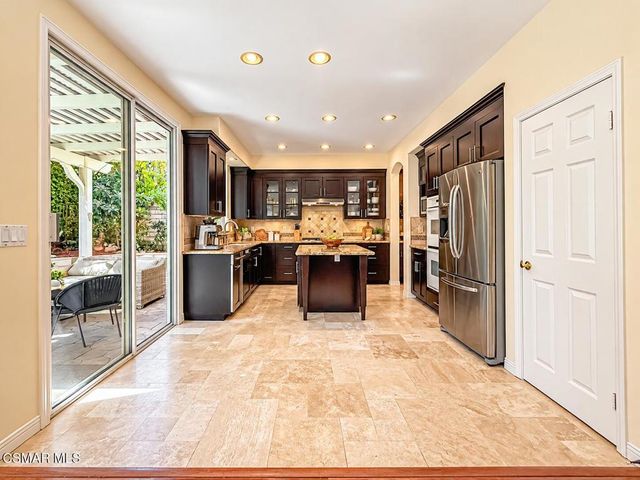 4656 Calle Norte, Newbury Park, CA 91320