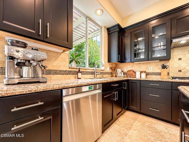 4656 Calle Norte, Newbury Park, CA 91320