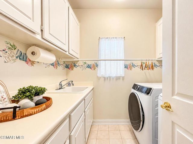4656 Calle Norte, Newbury Park, CA 91320