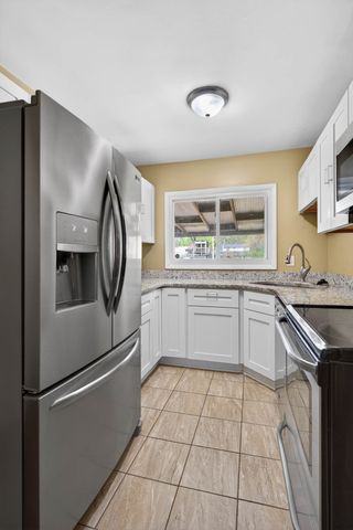 1501 Carrie Avenue, Des Moines, IA 50315