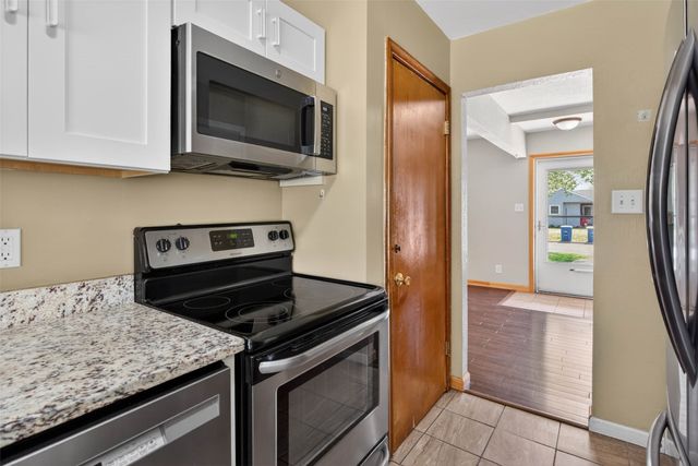 1501 Carrie Avenue, Des Moines, IA 50315