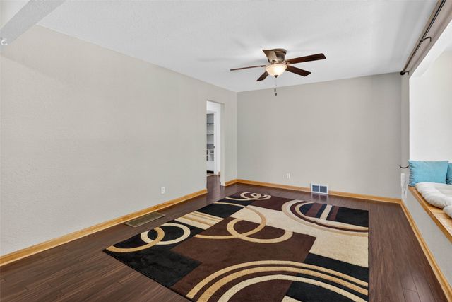 1501 Carrie Avenue, Des Moines, IA 50315