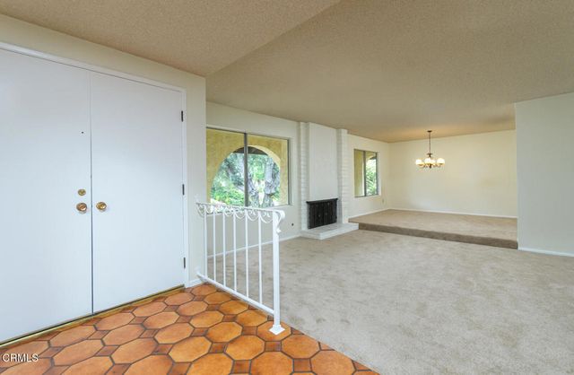 3810 San Augustine Drive, Glendale, CA 91206