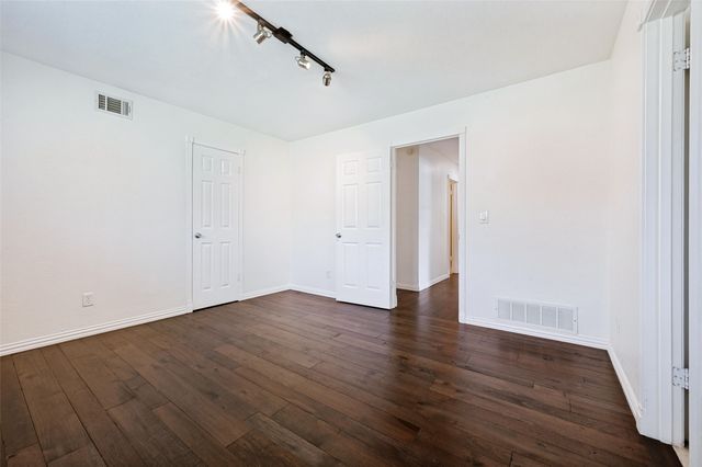 3206 Rotan Lane, Dallas, TX 75229