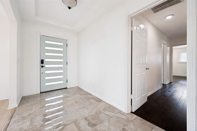 3206 Rotan Lane, Dallas, TX 75229