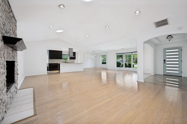 3206 Rotan Lane, Dallas, TX 75229