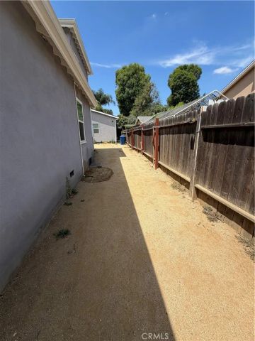 8441 Calvin Ave, Northridge, CA 91324