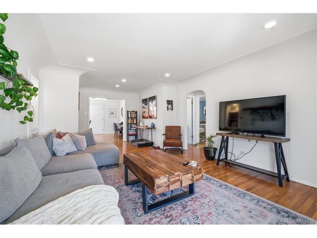 1055 S Garfield St, Denver, CO 80209