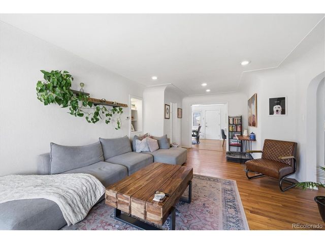 1055 S Garfield St, Denver, CO 80209