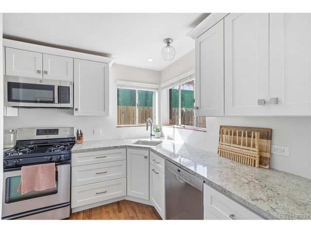 1055 S Garfield St, Denver, CO 80209