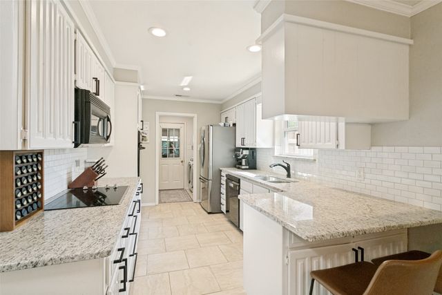 1805 Timbercreek Road, Benbrook, TX 76126