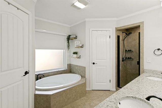 1805 Timbercreek Road, Benbrook, TX 76126