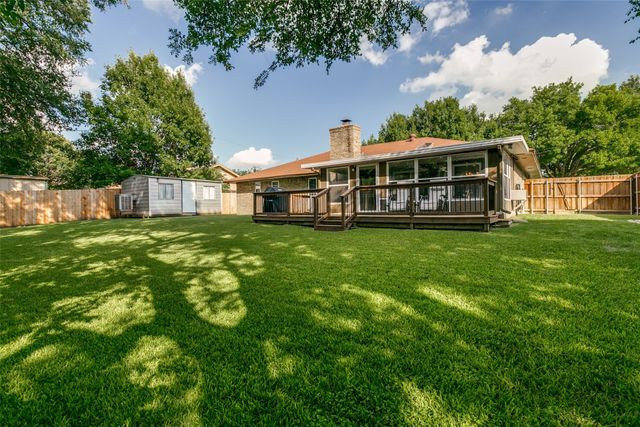 1805 Timbercreek Road, Benbrook, TX 76126