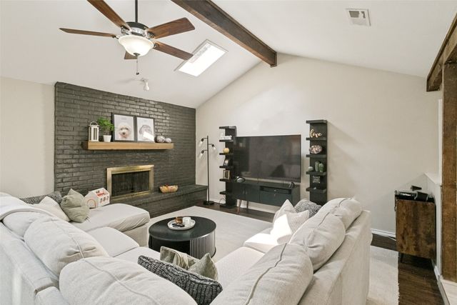 1805 Timbercreek Road, Benbrook, TX 76126