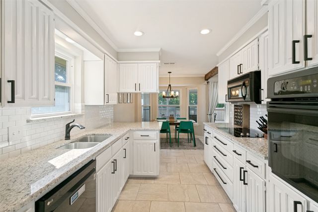 1805 Timbercreek Road, Benbrook, TX 76126