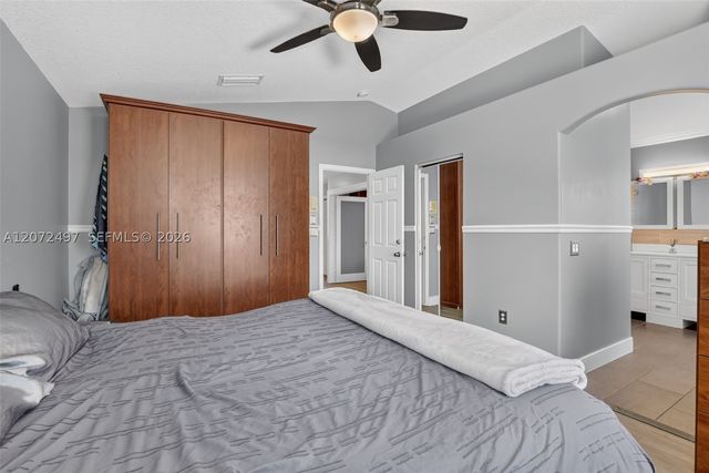 19156 NW 24th Ct, Pembroke Pines, FL 33029