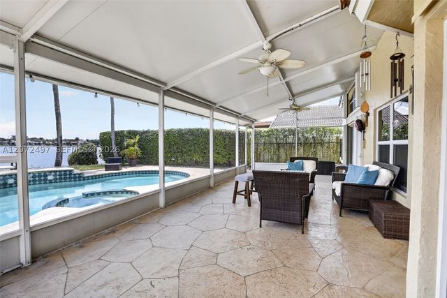 19156 NW 24th Ct, Pembroke Pines, FL 33029