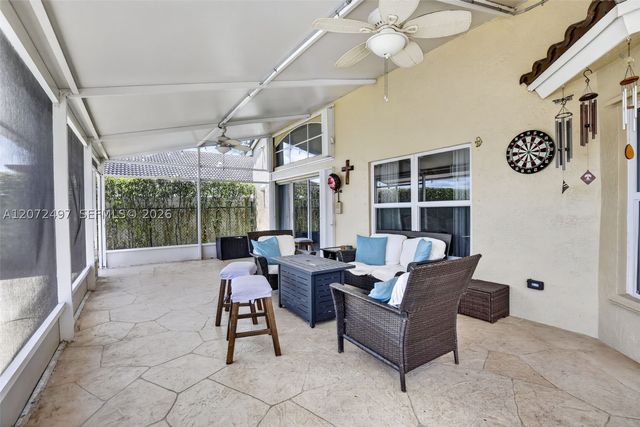 19156 NW 24th Ct, Pembroke Pines, FL 33029