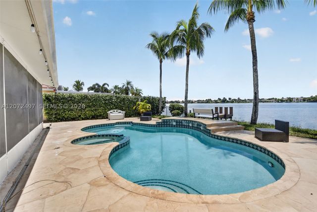 19156 NW 24th Ct, Pembroke Pines, FL 33029