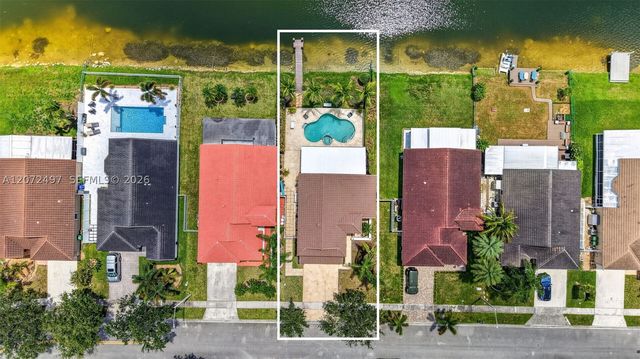 19156 NW 24th Ct, Pembroke Pines, FL 33029