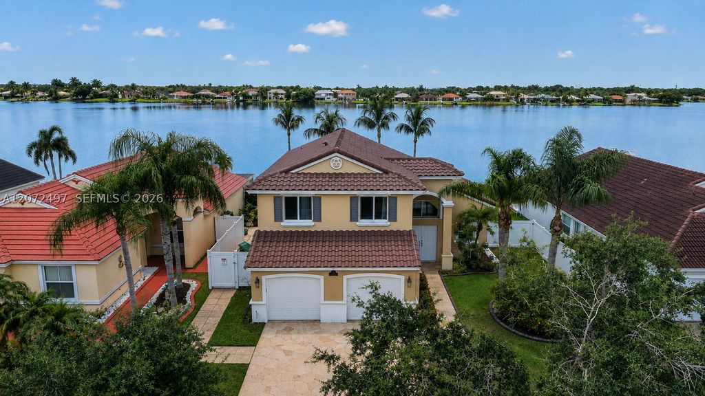 19156 NW 24th Ct, Pembroke Pines, FL 33029