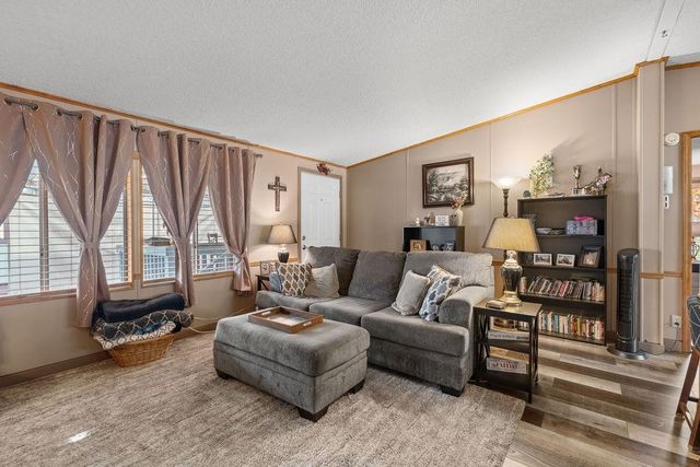 7303 N Crestline St, Spokane, WA 99217