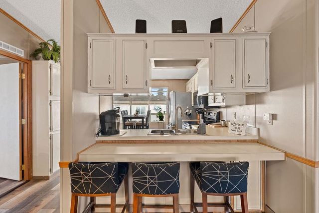 7303 N Crestline St, Spokane, WA 99217