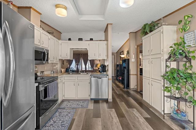 7303 N Crestline St, Spokane, WA 99217