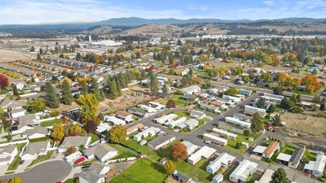 7303 N Crestline St, Spokane, WA 99217