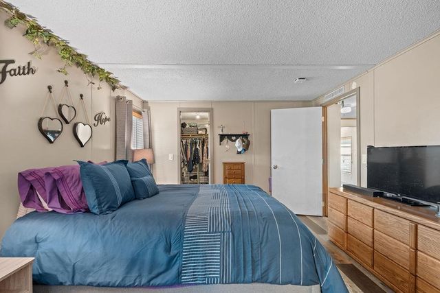 7303 N Crestline St, Spokane, WA 99217